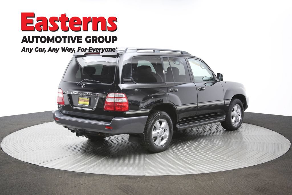 Used 2005 Toyota Land Cruiser AWD/4WD image 44