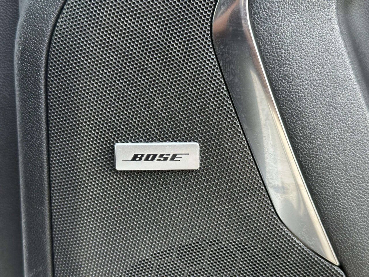 Used 2022 Chevrolet Suburban Z71 AWD/4WD image 31