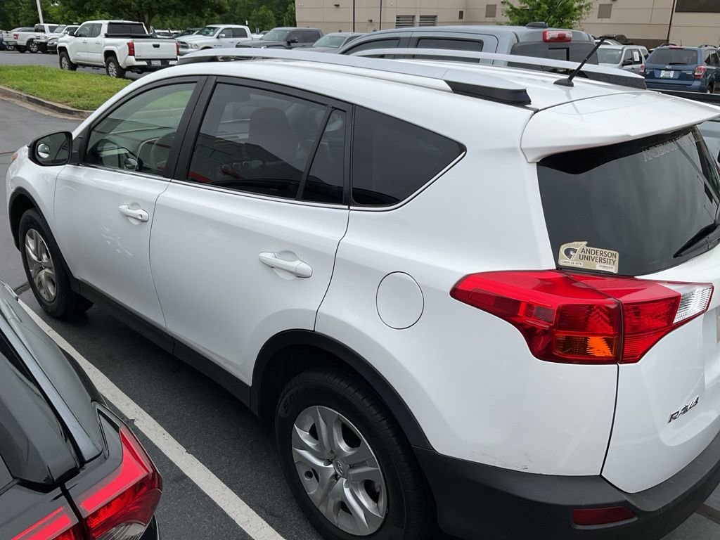 Used 2014 Toyota RAV4 LE FWD image 7