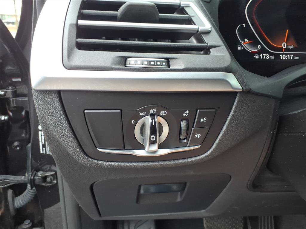 Used 2024 BMW X3 xDrive30i w/ Convenience Package AWD/4WD image 17