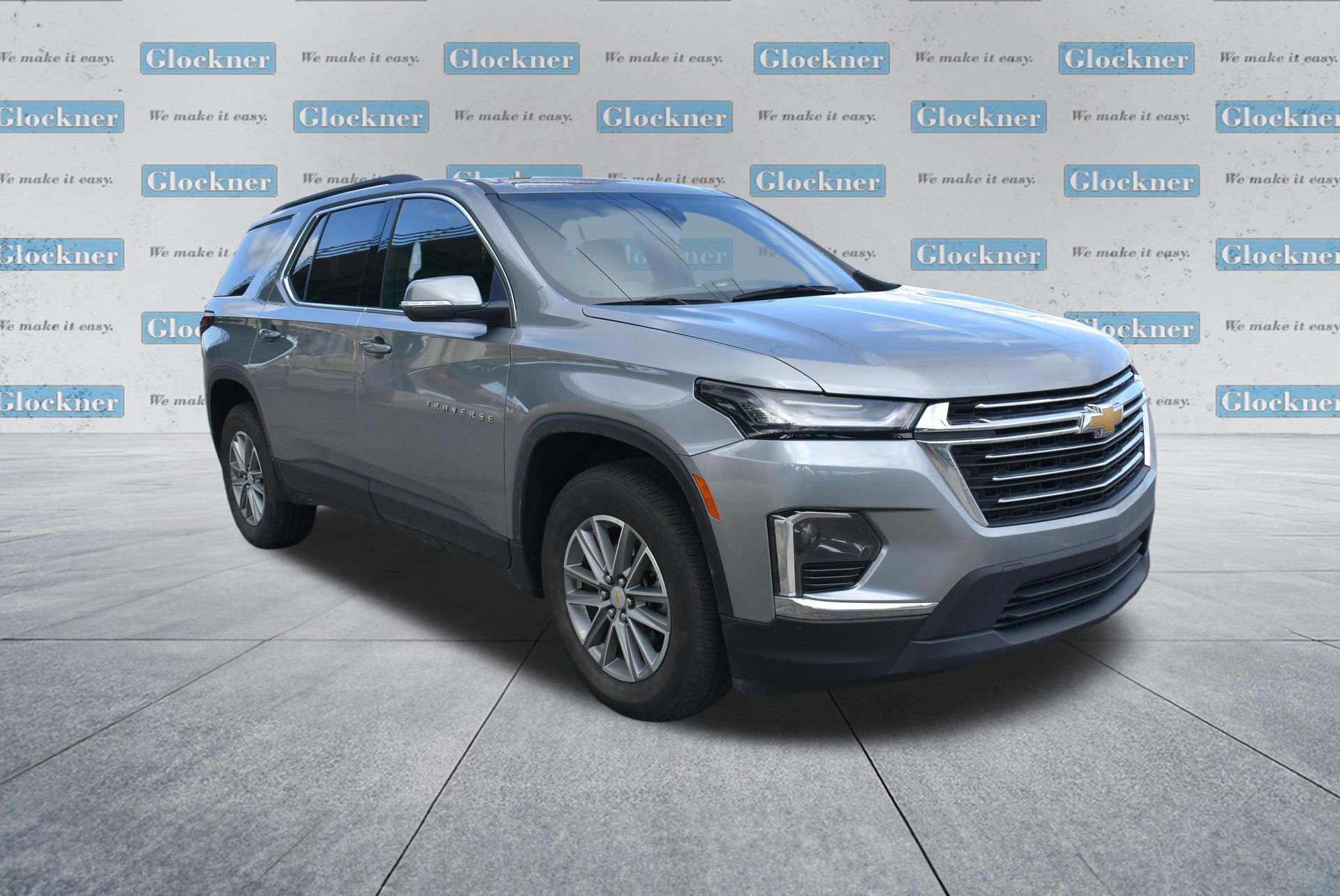 Used 2023 Chevrolet Traverse LT FWD image 3