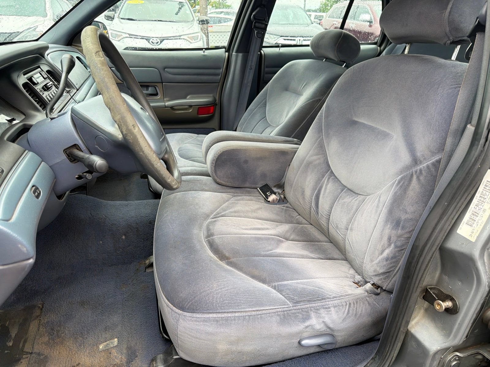 Used 1999 Ford Crown Victoria Police Interceptor RWD image 7