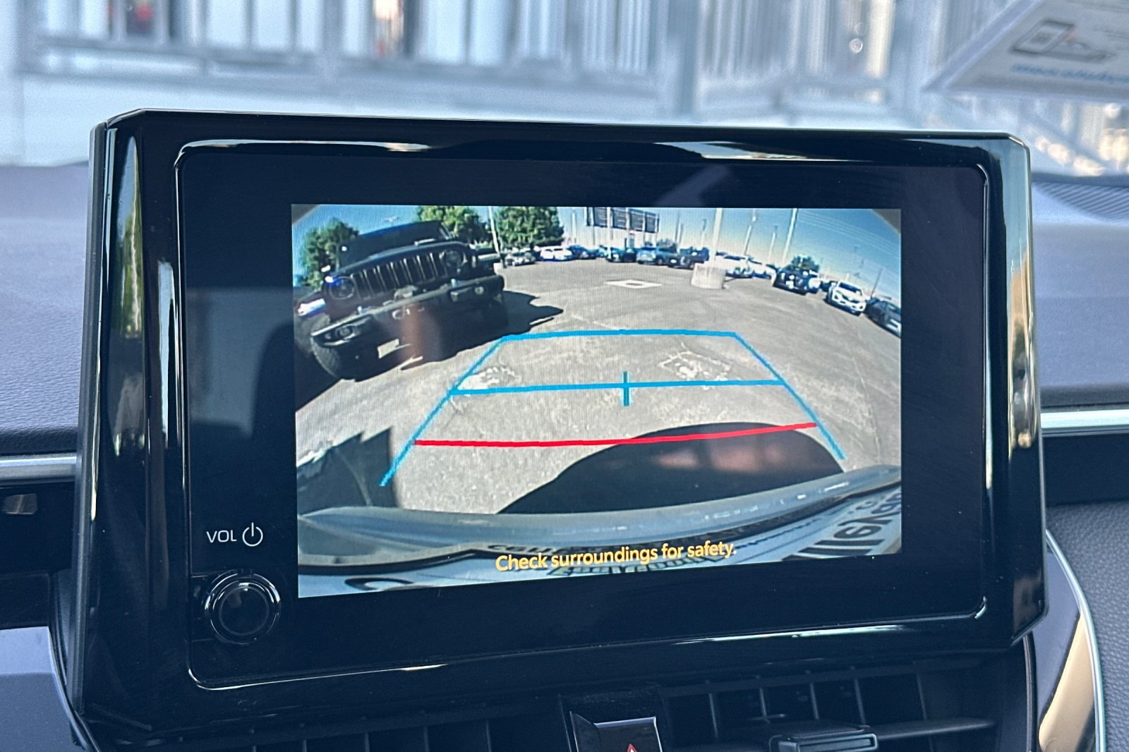 Used 2024 Toyota Corolla LE FWD image 18