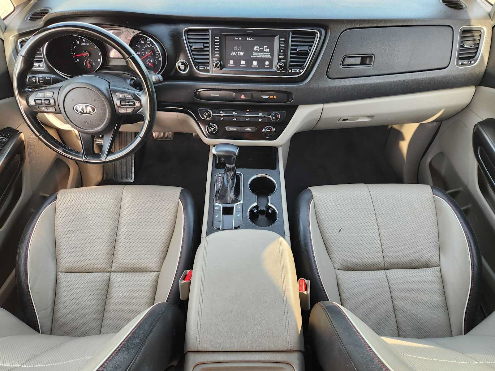 Used 2020 Kia Sedona EX FWD image 23