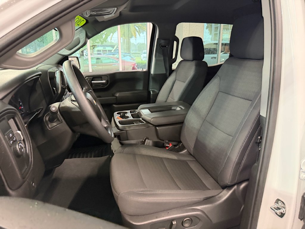Used 2026 Chevrolet Silverado 1500 Custom RWD image 10