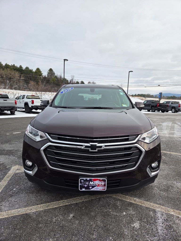 Used 2020 Chevrolet Traverse LT image 2