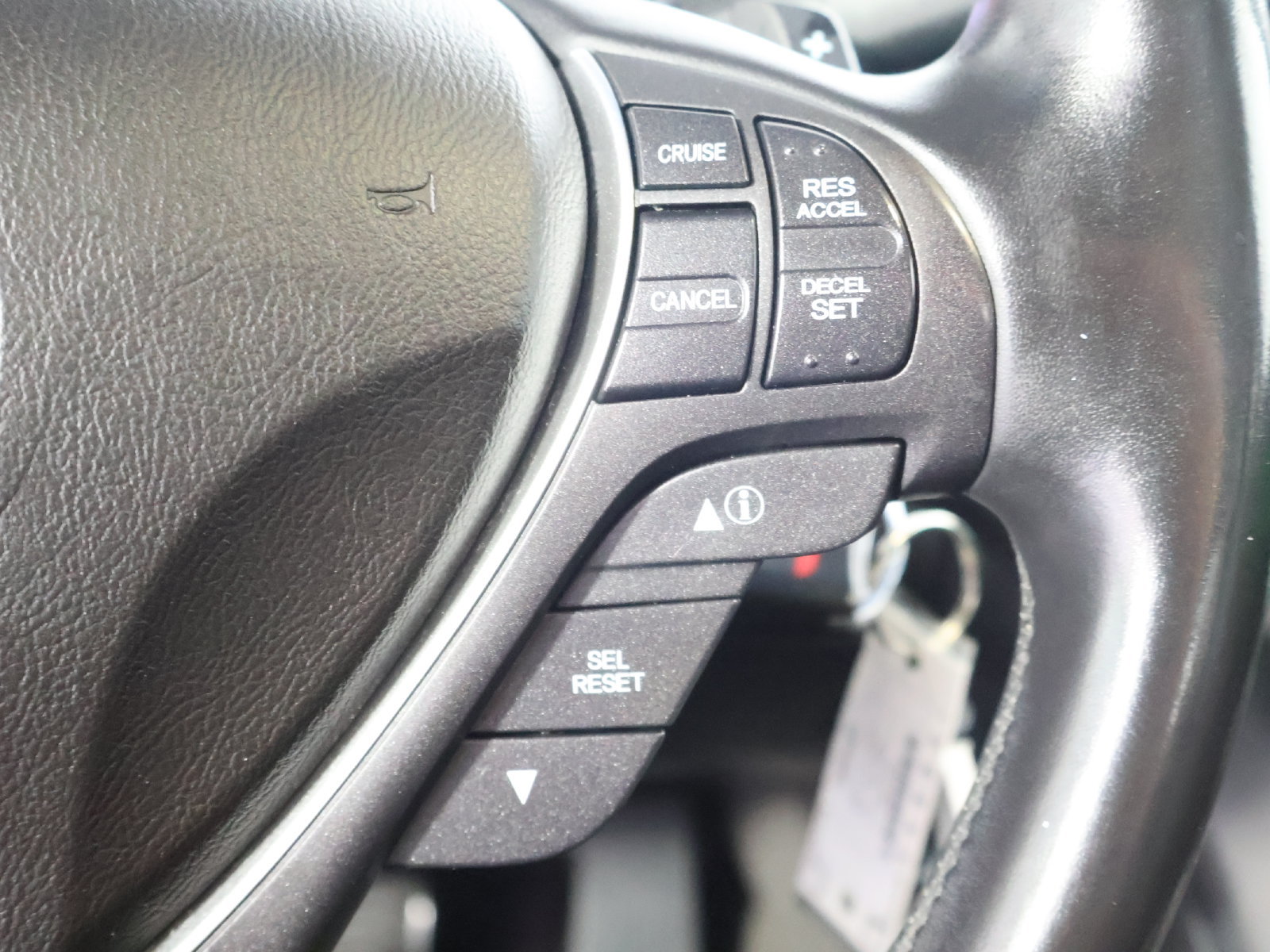 Used 2012 Acura TL FWD image 36