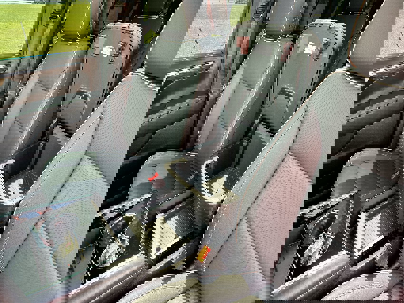 Used 2025 Chevrolet Tahoe Premier image 21