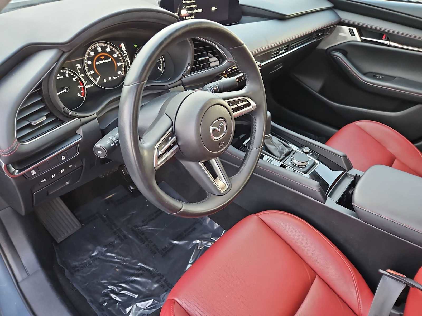 Used 2023 MAZDA MAZDA3 s image 10