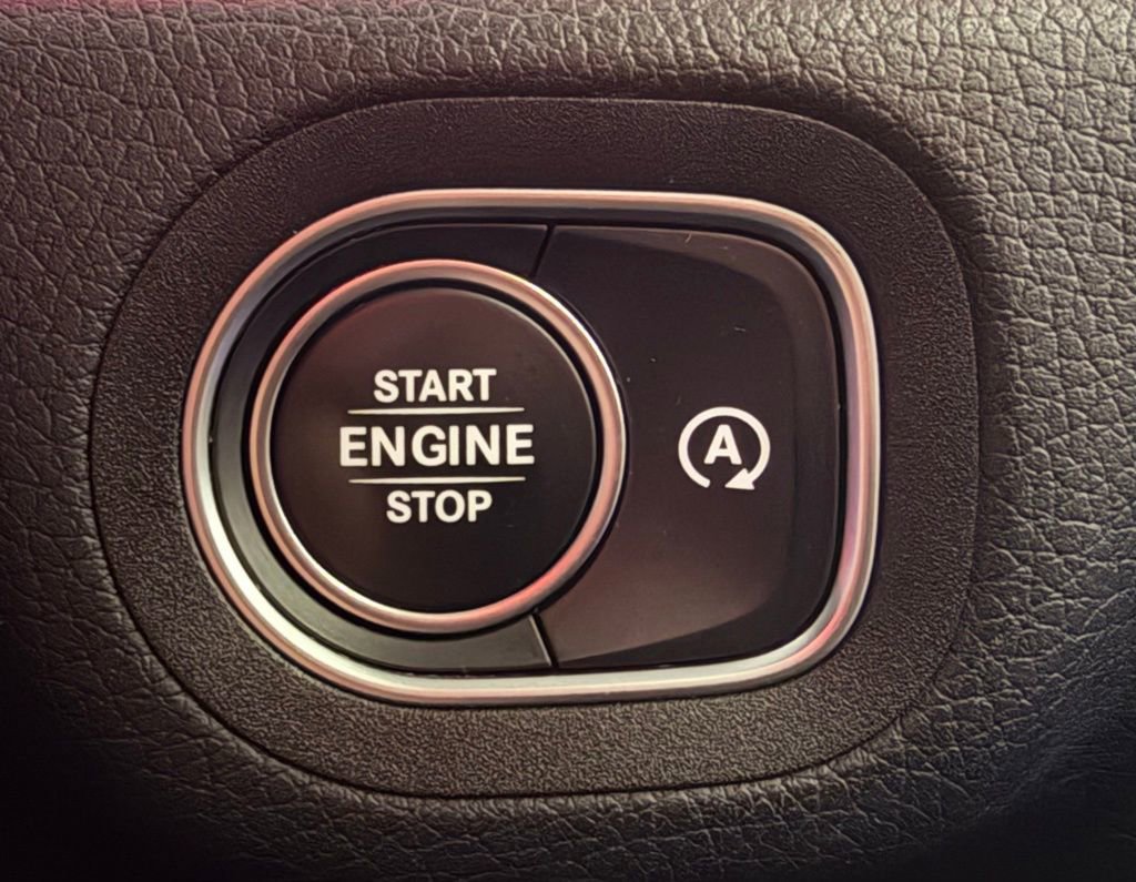 Used 2021 Mercedes-Benz GLE 350 4MATIC image 24