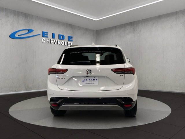 Used 2022 Buick Envision Essence w/ Sport Touring Package image 4