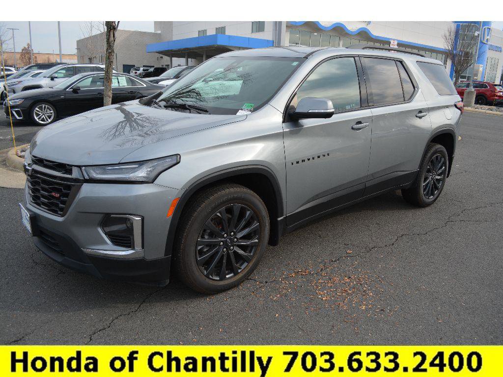 Used 2023 Chevrolet Traverse RS FWD image 4