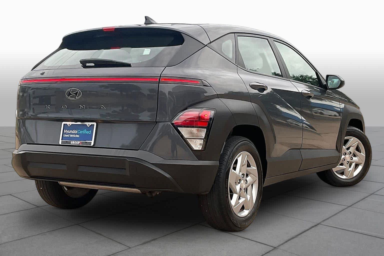 Certified 2024 Hyundai Kona SE FWD image 12