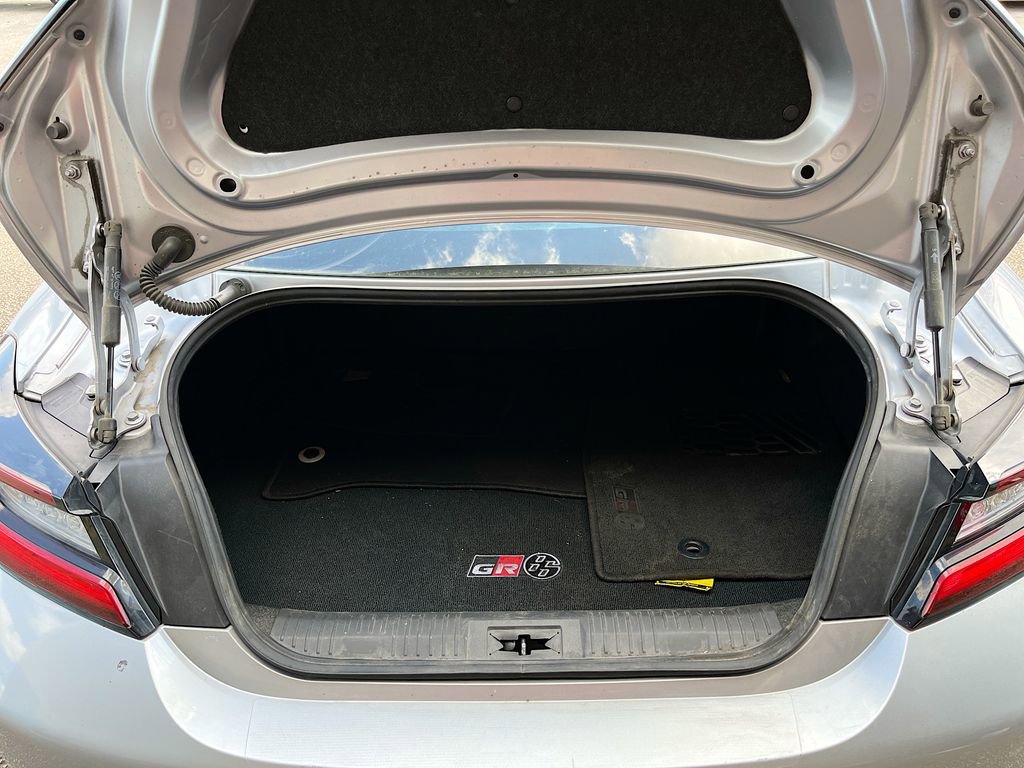 Used 2023 Toyota GR86 image 23