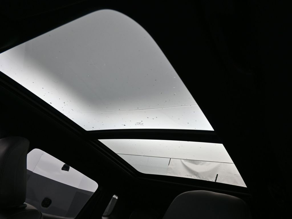 New 2026 Jeep Compass Limited image 31