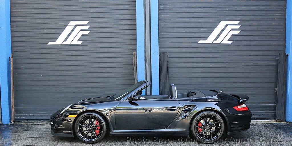 Used 2009 Porsche 911 Turbo image 2