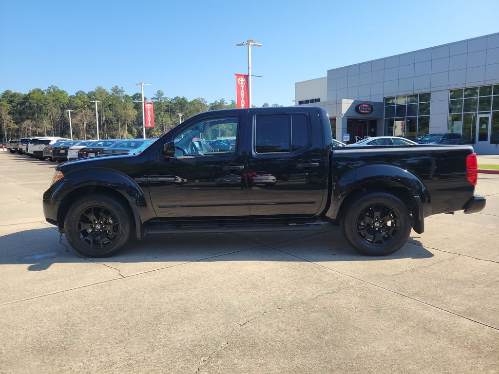 Used 2021 Nissan Frontier SV w/ Midnight Edition Floor Mats RWD image 2