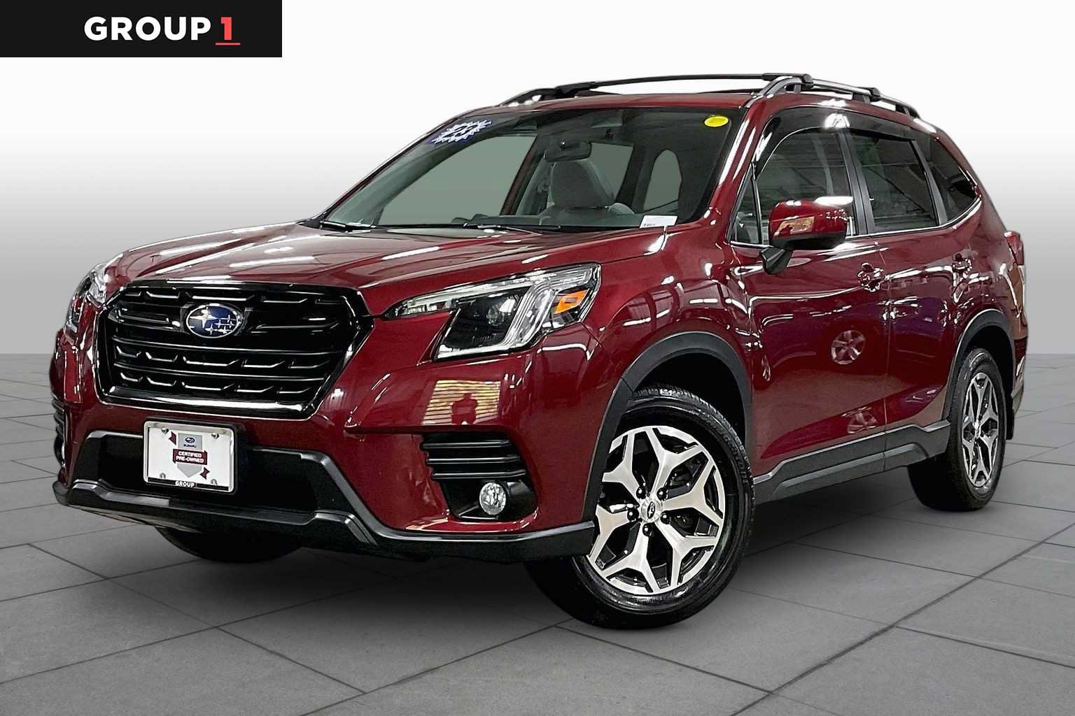 Used 2023 Subaru Forester Premium AWD/4WD image 1