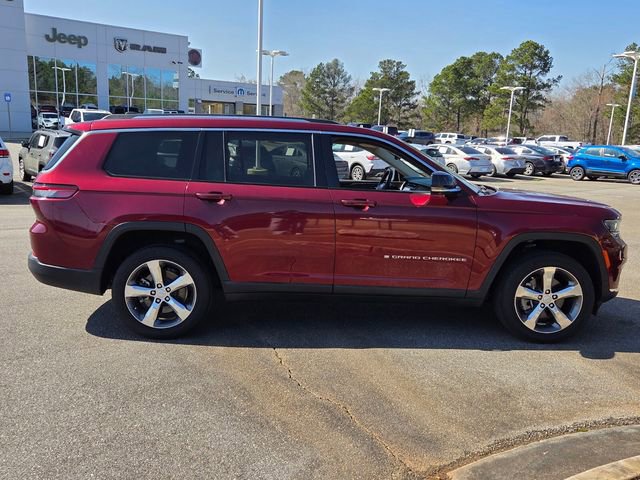 Used 2021 Jeep Grand Cherokee L Limited w/ Luxury Tech Group II image 15