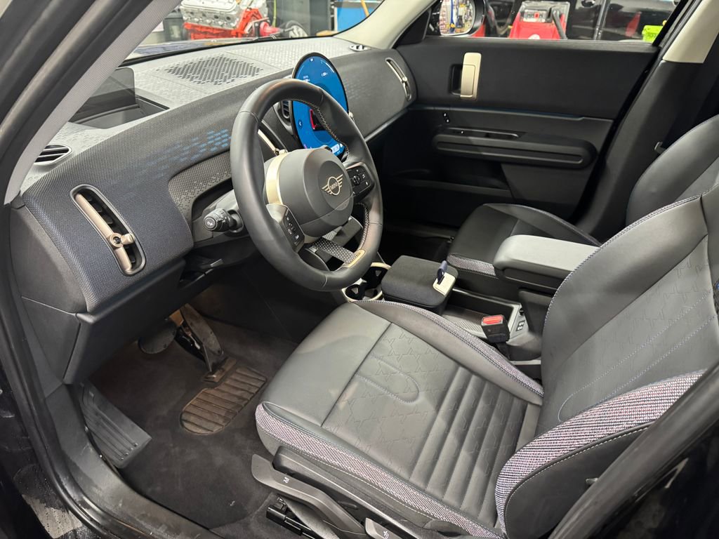 Used 2025 MINI Cooper Countryman S image 13