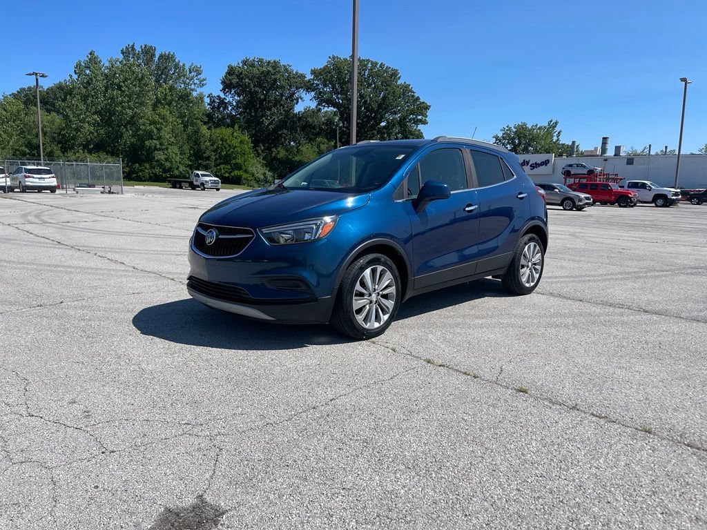 Used 2020 Buick Encore Preferred FWD image 1