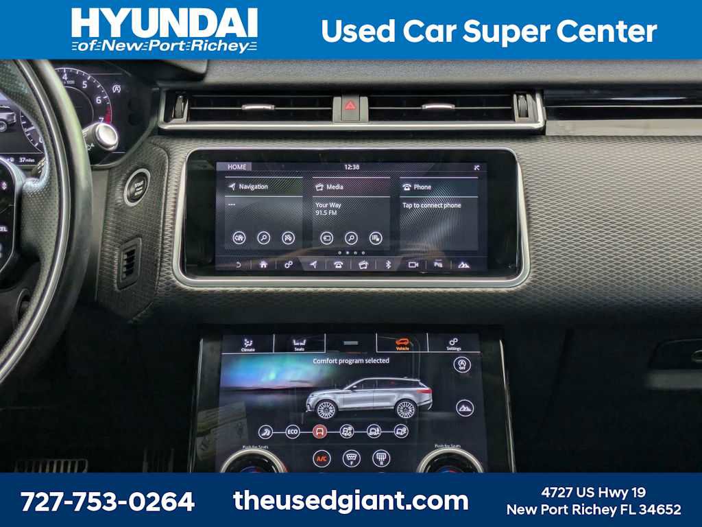 Used 2020 Land Rover Range Rover Velar R-Dynamic S image 24