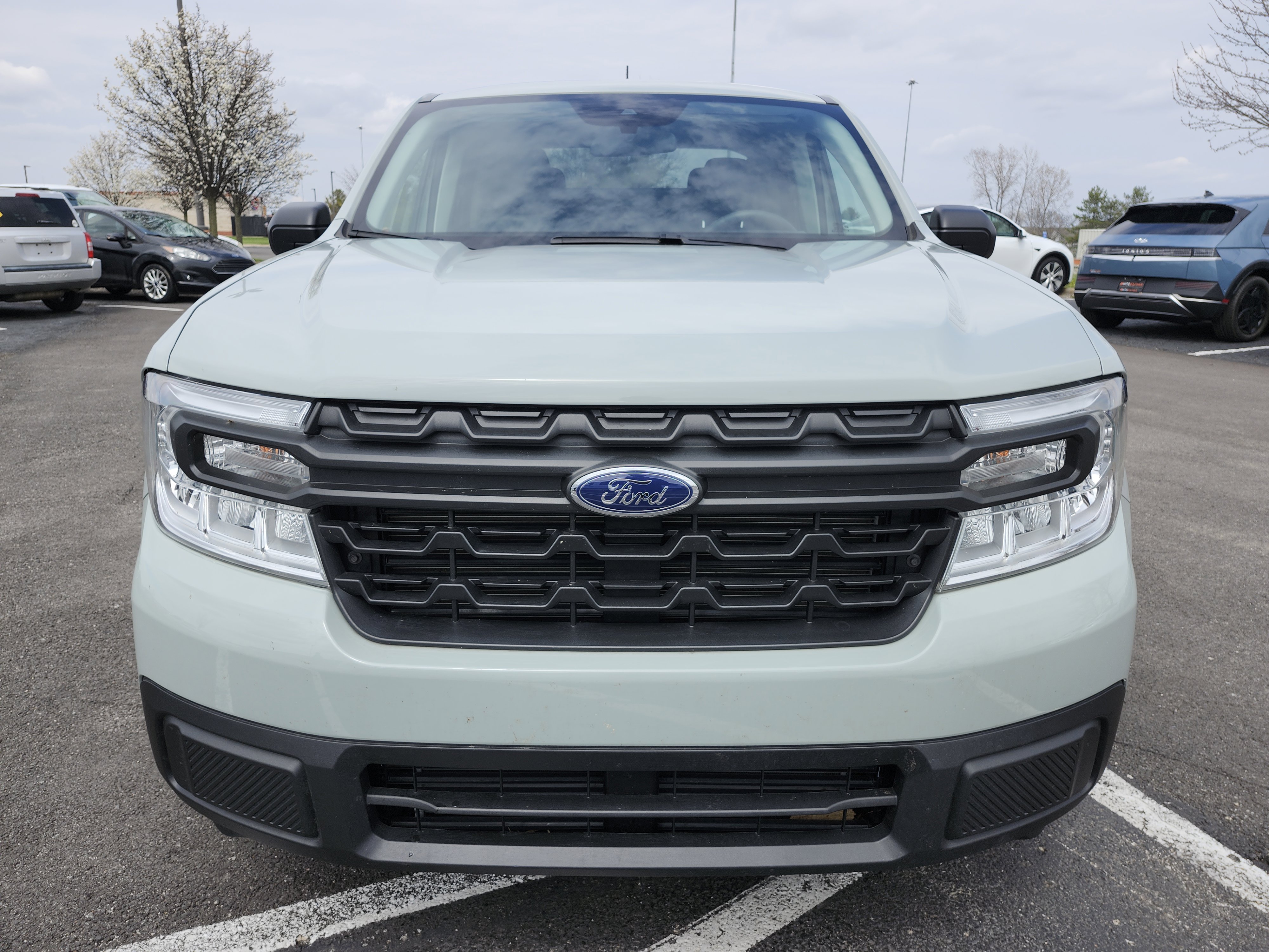 Used 2024 Ford Maverick XL image 11