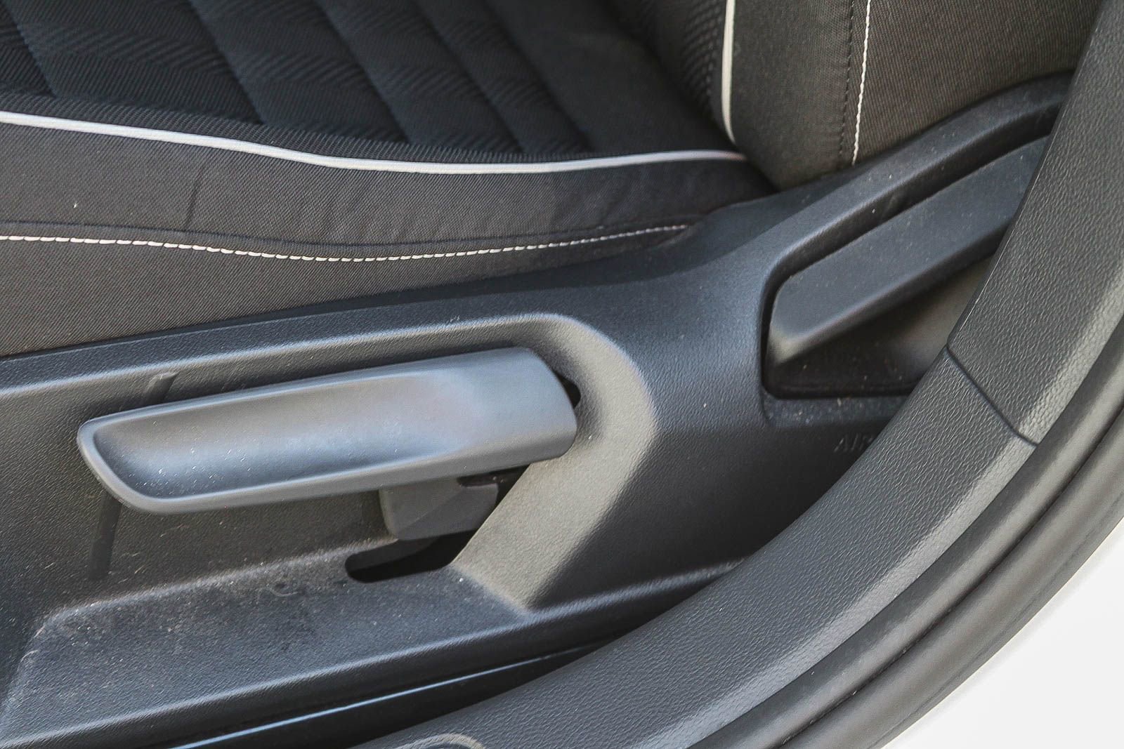 Used 2024 Volkswagen Jetta Sport image 22