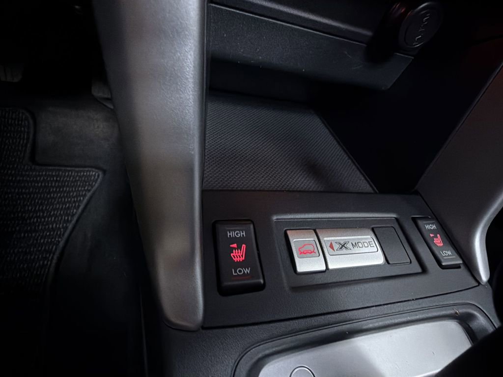 Used 2017 Subaru Forester 2.5i Premium w/ All-Weather Package image 23