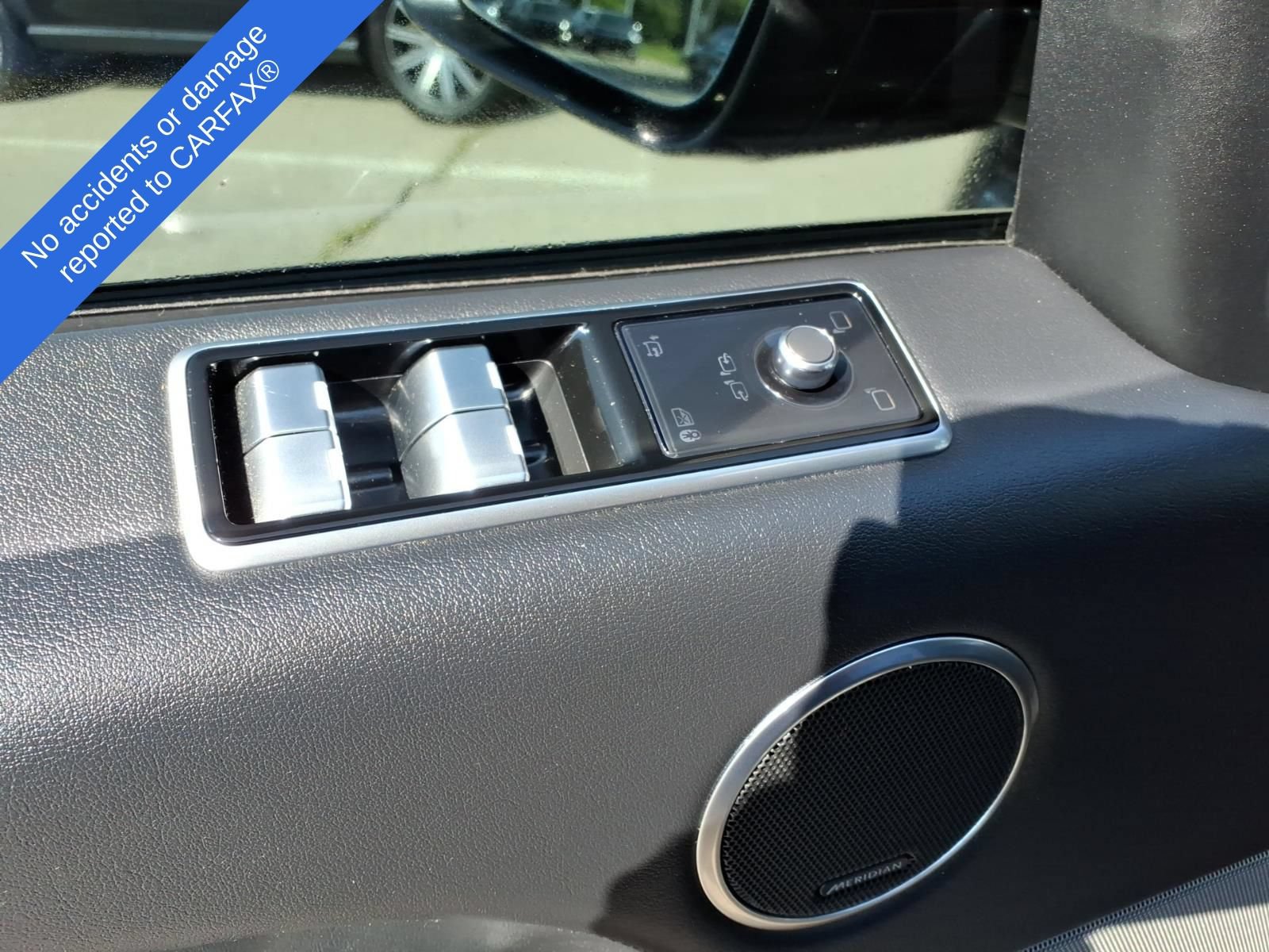 Used 2018 Land Rover Range Rover Sport HSE AWD/4WD image 21