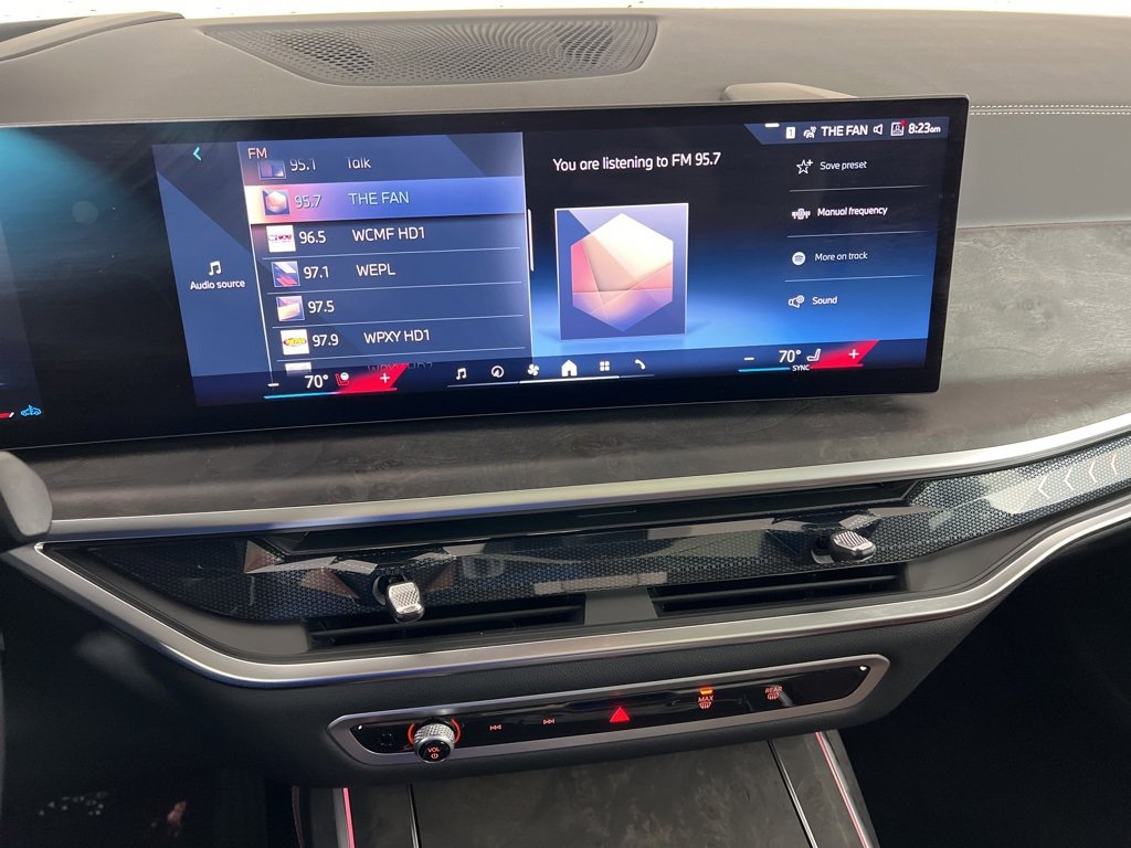 Used 2026 BMW X7 xDrive40i w/ Premium Package image 20