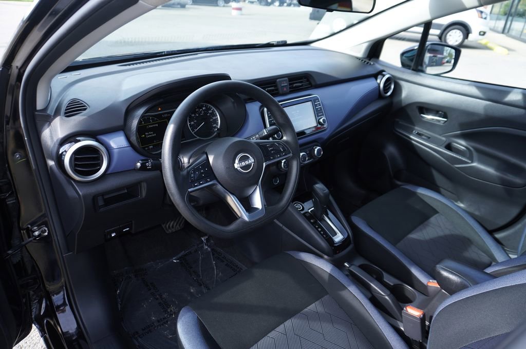 Used 2024 Nissan Versa SV image 24
