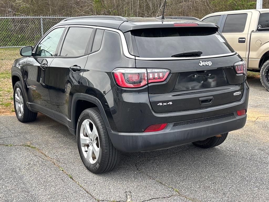 Used 2020 Jeep Compass Latitude w/ Cold Weather Group image 10