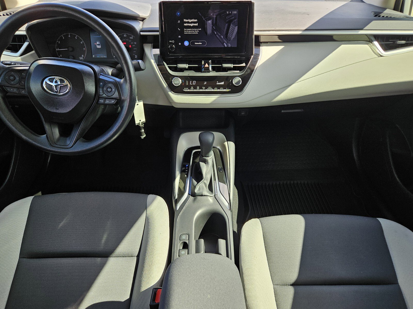 Certified 2025 Toyota Corolla LE image 7