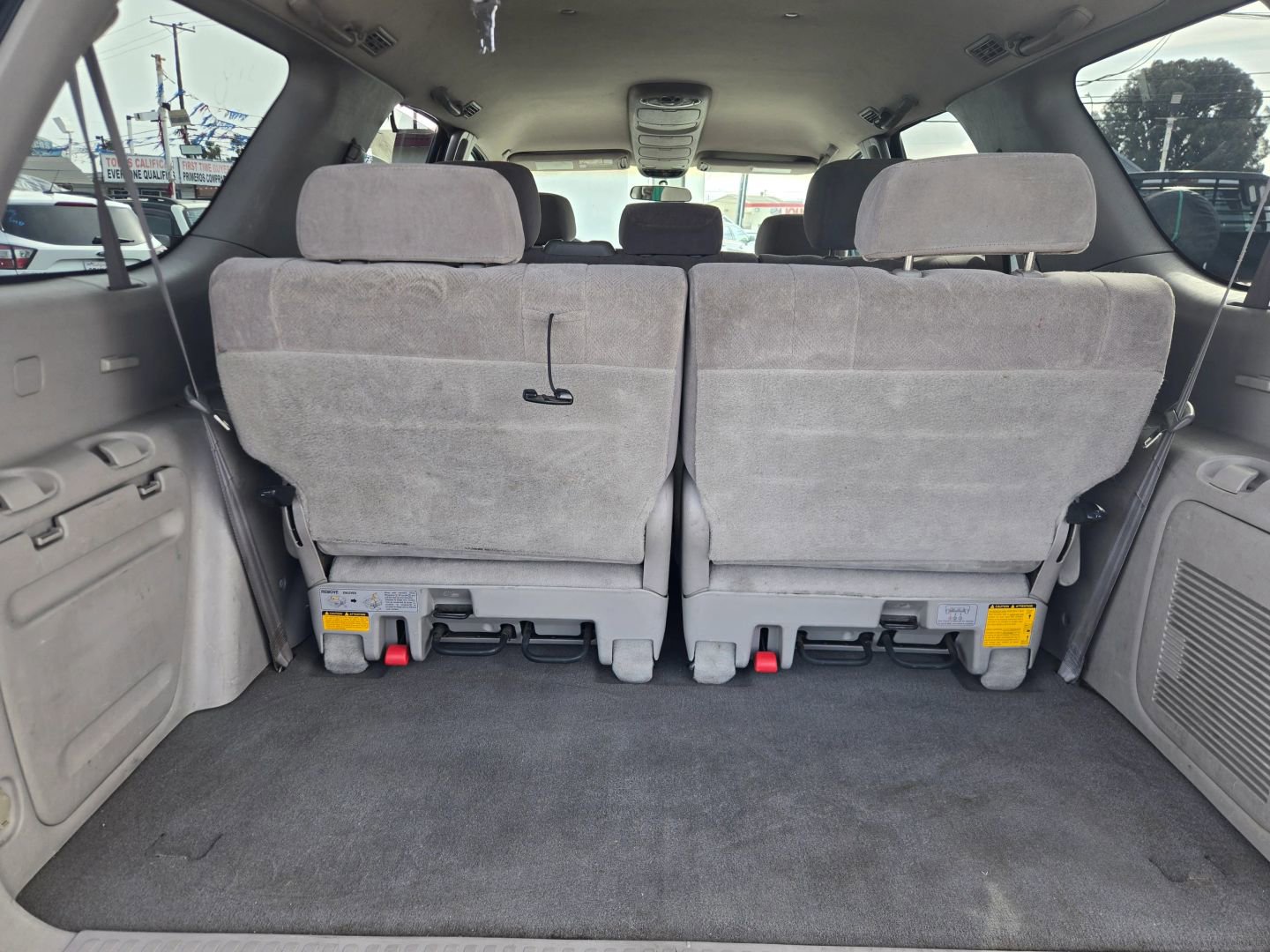 Used 2003 Toyota Sequoia SR5 image 15