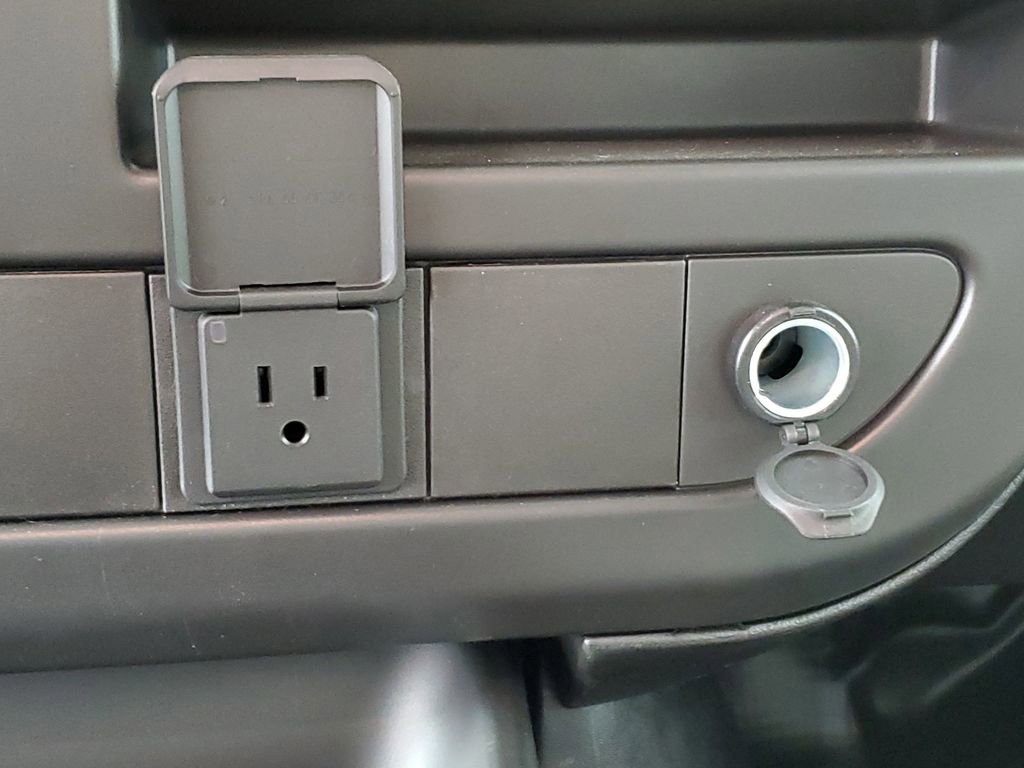 New 2026 Chevrolet Express 2500 w/ Driver Convenience Package image 17