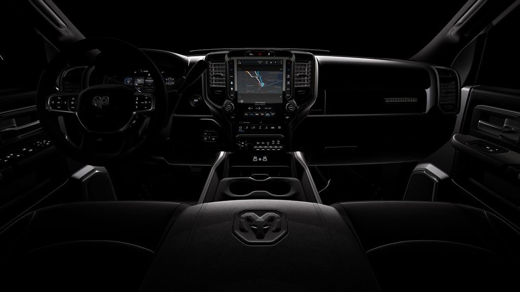 New 2026 RAM 3500 Laramie AWD/4WD image 17