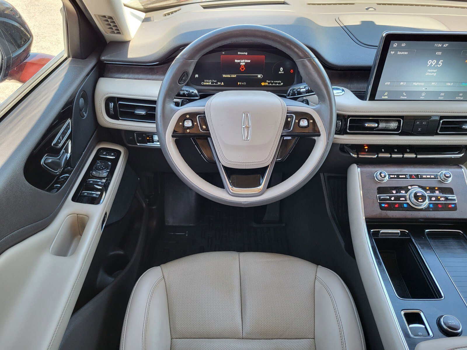 Used 2022 Lincoln Aviator Reserve w/ Equipment Group 201A image 13