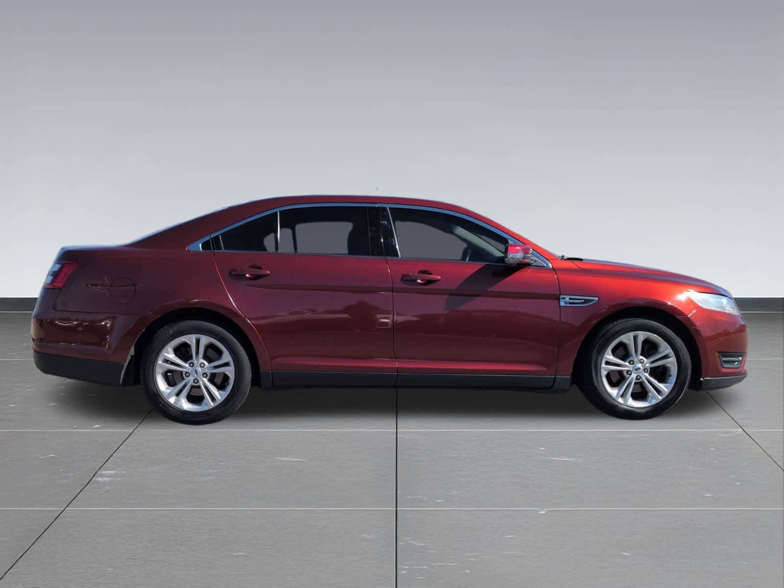 Used 2014 Ford Taurus SEL w/ Equipment Group 201A FWD image 7