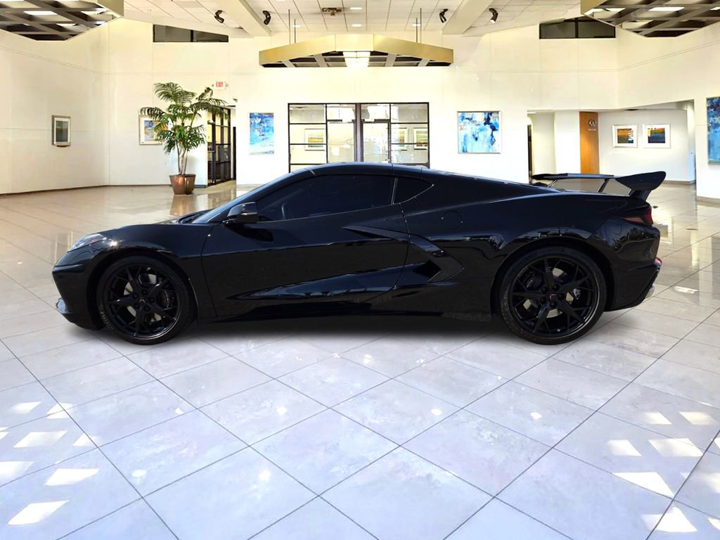 Used 2022 Chevrolet Corvette Stingray Preferred Cpe w/ Z51 Performance Package image 4