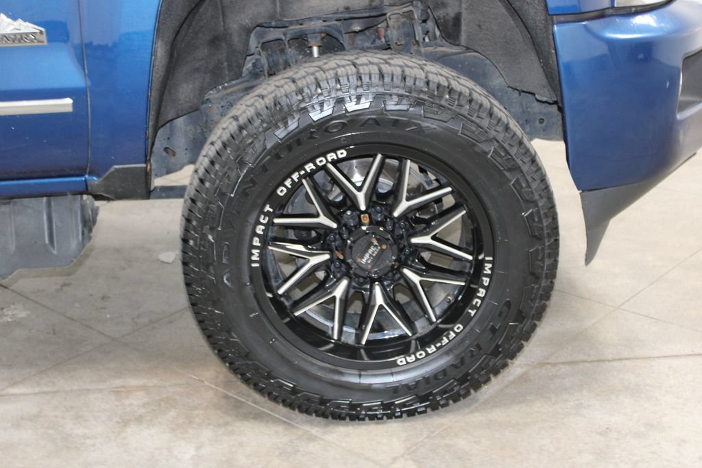 Used 2019 Chevrolet Silverado 2500 High Country w/ Duramax Plus Package AWD/4WD image 58