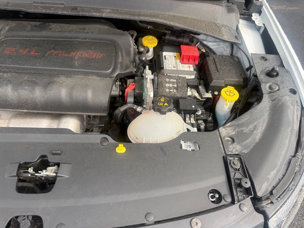 Used 2022 Jeep Compass Latitude AWD/4WD image 57