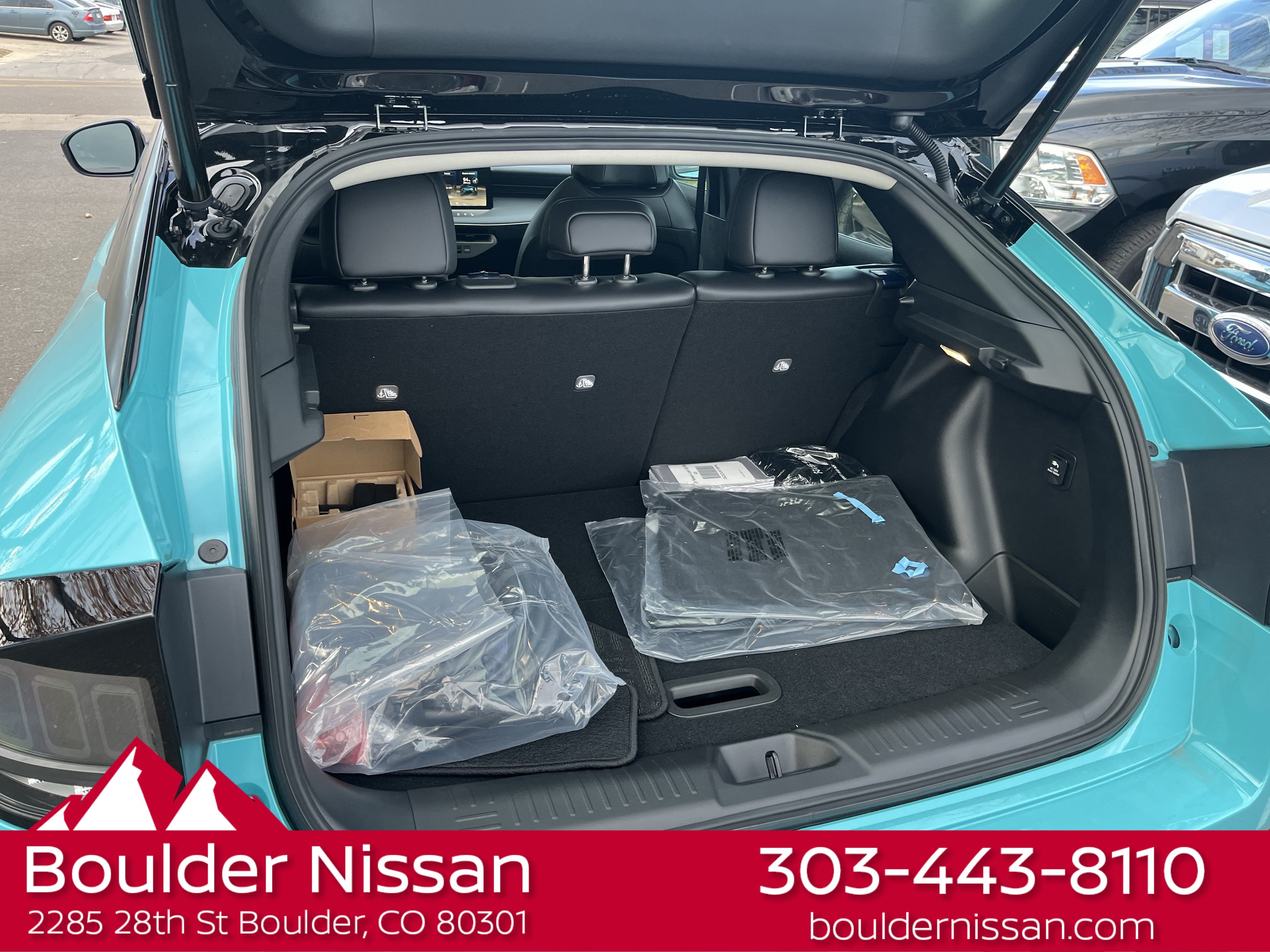 New 2026 Nissan Leaf Platinum+ w/ Cargo Package (Platinum+) FWD image 28