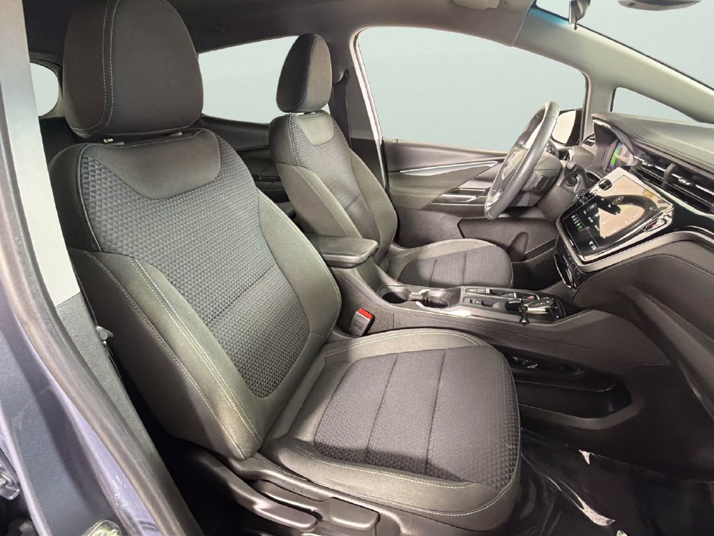 Certified 2023 Chevrolet Bolt LT w/ Driver Confidence Package FWD image 33