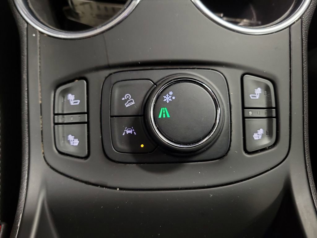 Used 2023 GMC Terrain SLT image 15