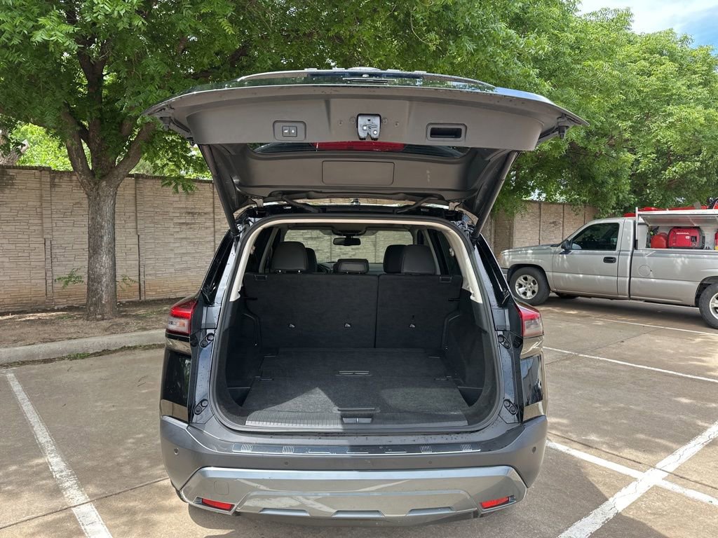 Used 2023 Nissan Rogue SL w/ SL Premium Package FWD image 14