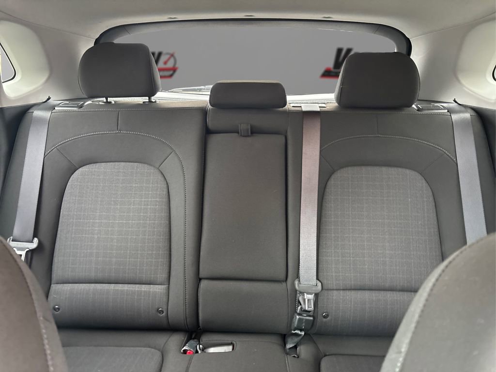 Certified 2022 Hyundai Kona SEL w/ Cargo Package image 17