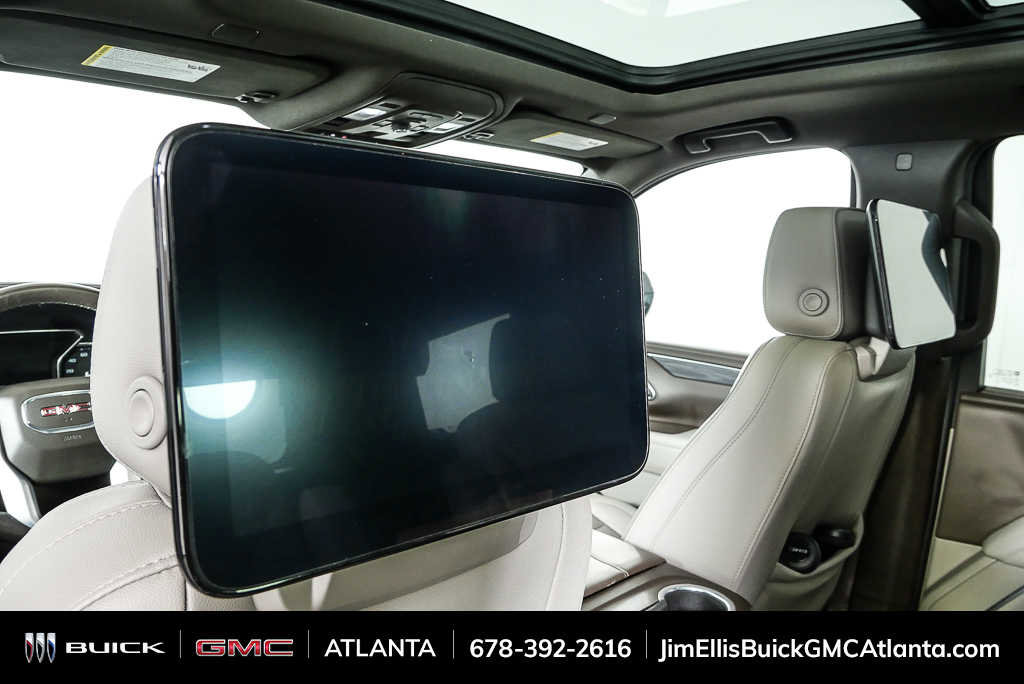 Used 2021 GMC Yukon SLT w/ SLT Premium Package image 20