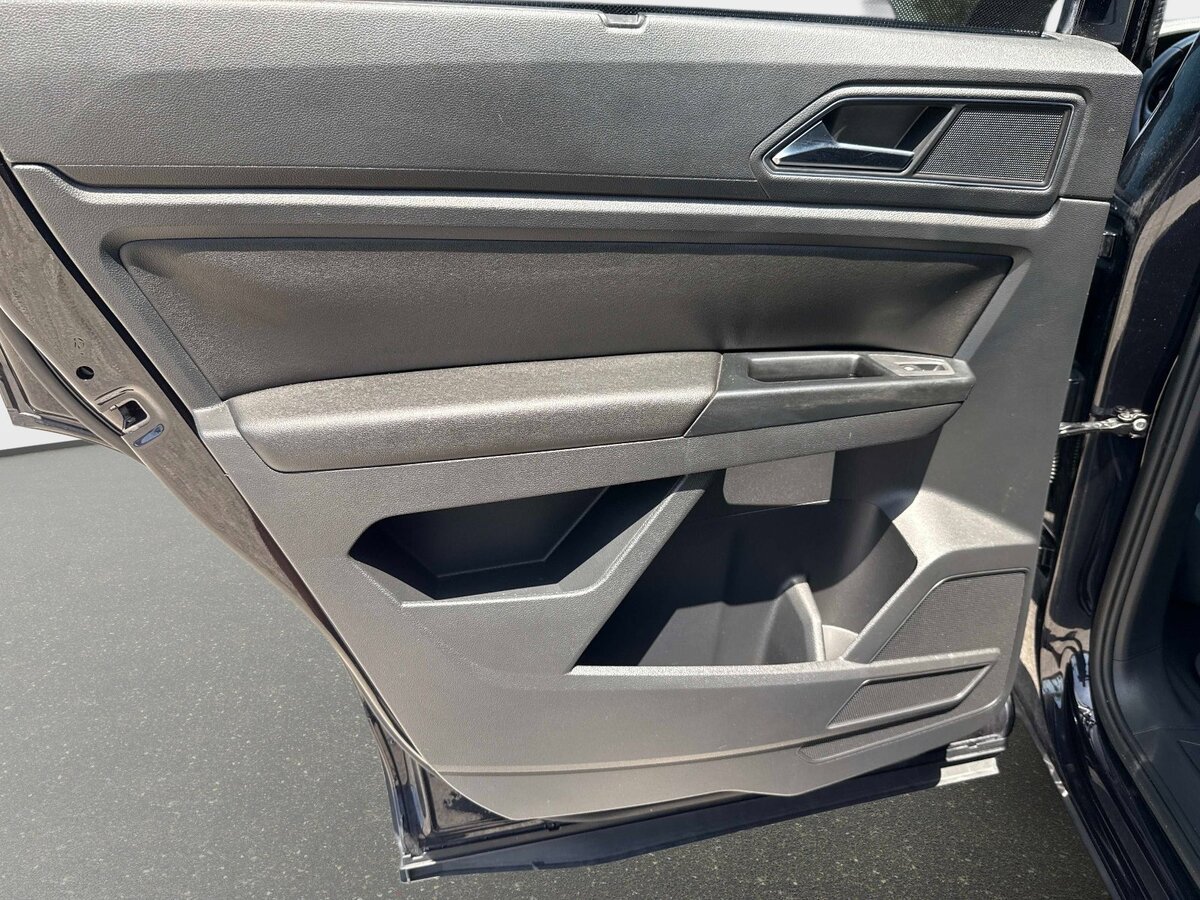 Used 2018 Volkswagen Atlas SE FWD image 11