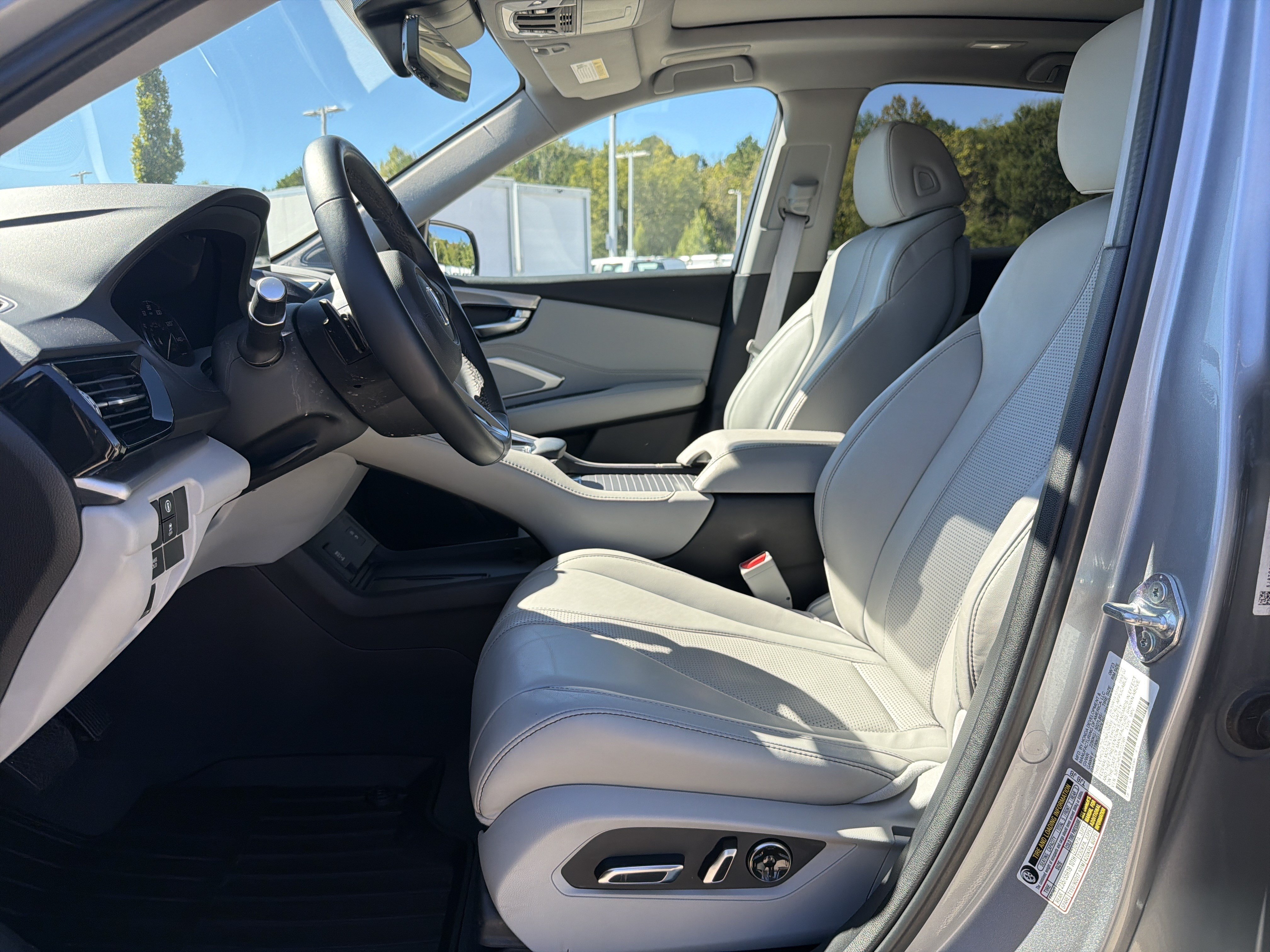 Certified 2023 Acura RDX w/ Technology Package AWD/4WD image 16